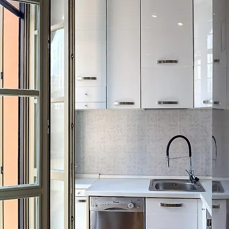 Appartement Prestige In The Historical Center Novare