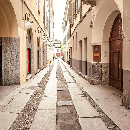 Prestige In The Historical Center Апартаменты *